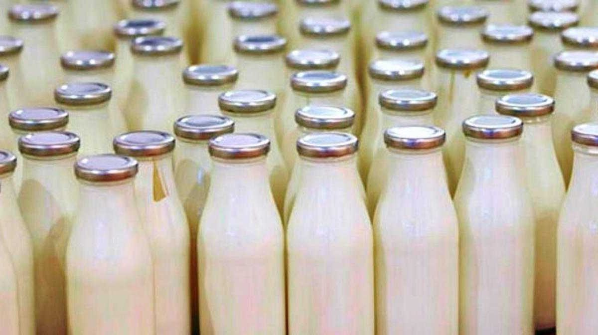 Latte ritirato dagli scaffali, bambini ricoverati in ospedale per rischio botulino | l’allerta coinvolge migliaia di famiglie