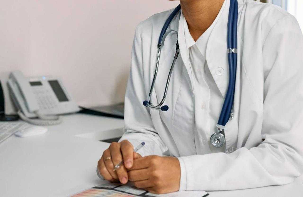 Referti e ricette dal divano: il medico di base non ti serve più a niente | FSE 2.0 te li fa avere in pochi secondi: basta attivare questa opzione