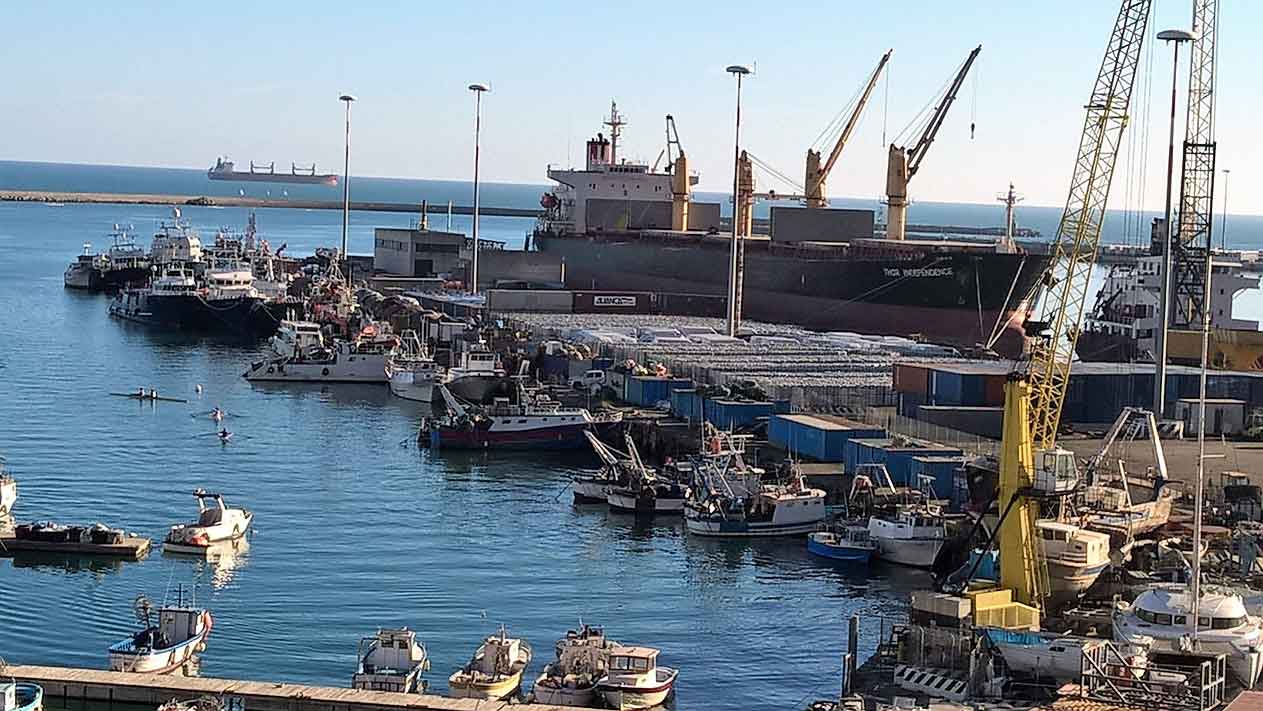 molo 3 gennaio, l'inceneritore