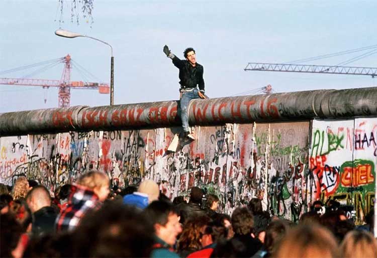 9 novembre 1989: la caduta del muro di berlino