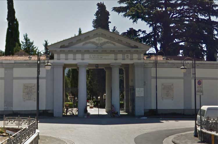 il cimitero di Nocera Inferiore