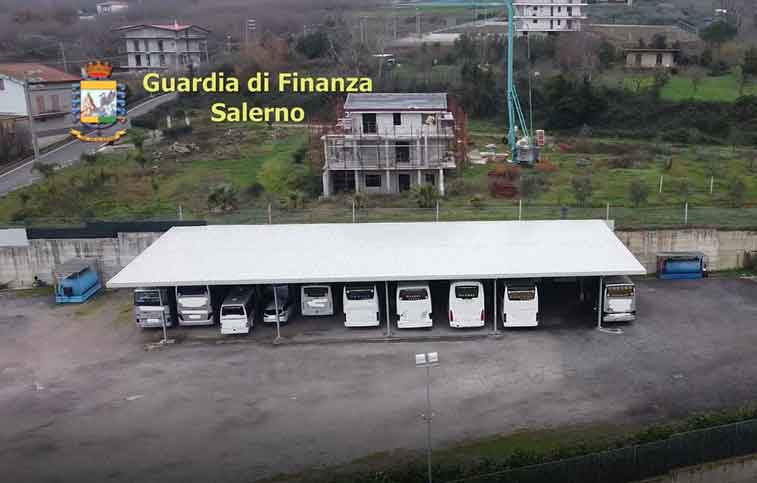 finanza bus sequestrati