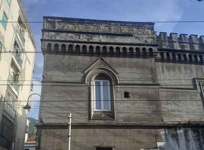 Piccole scoperte urbane a Nocera Inferiore: architetture massoniche