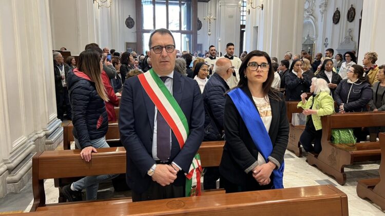 Nocera Inferiore, anche la consigliera Ferrara esprime solidarietà al sindaco